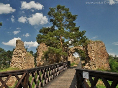 Zřícenina hradu Vrškamýk - 2,7 km